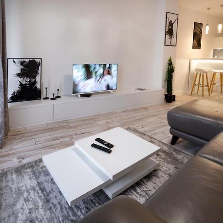 Beautiful Place In The Heart Of The City!!!! Apartment Plovdiv Exterior foto